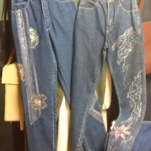 jeans ricamati tg 42 vintage vita alta