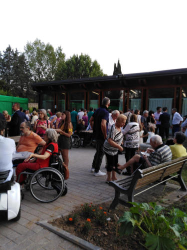 festa per l'inaugurazione del giardino di Lorenzo e Gabriella all'Unità Spinale di Firenze